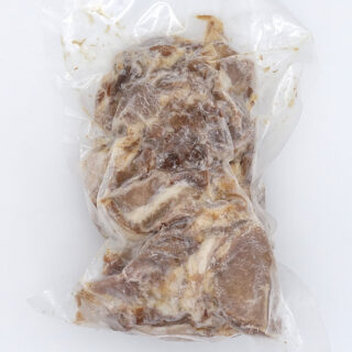 熊本工場製造のチャーシュー端材。味はそのままに、コストを抑えて使える加熱済み業務用食材です。